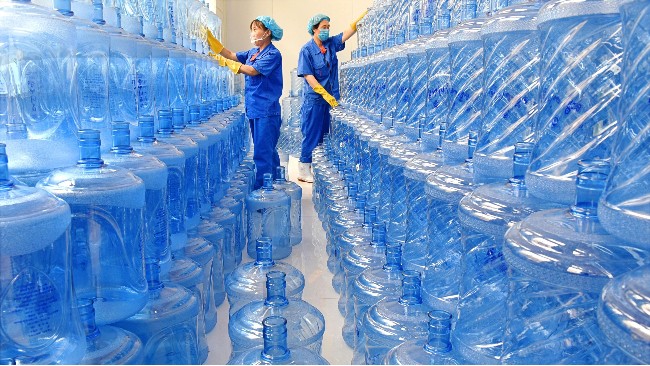 【万达环保】河南瓶装水生产线  纯净水灌装机 山泉水全自动包装设备